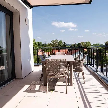 Master * Balatonkenese