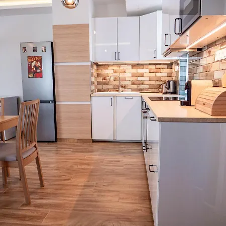 Master Apartman Balatonkenese