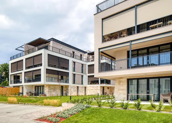 Master * Balatonkenese