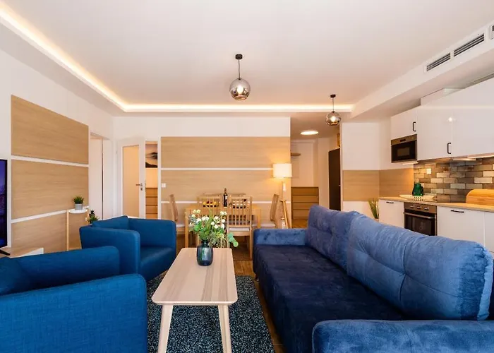 Master * Balatonkenese